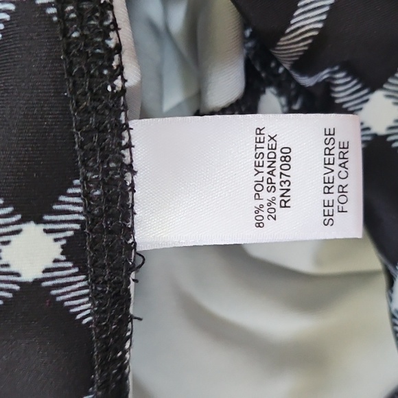 Cato Black and White Window Pane Plaid Leggings - Picture 9 of 14